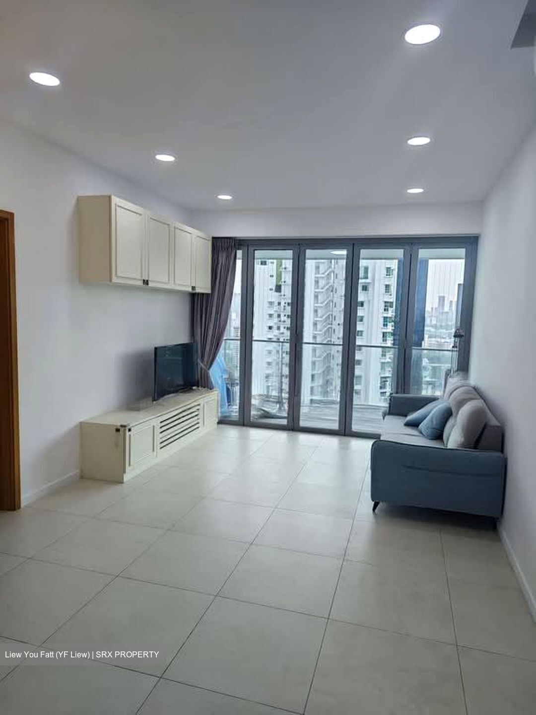 Pavilion 11 (D11), Condominium #592725081
